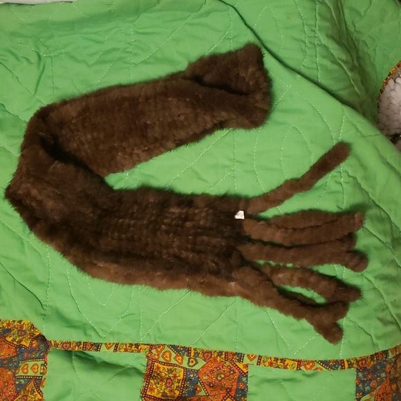 Mink scarf - Picture 2 of 3